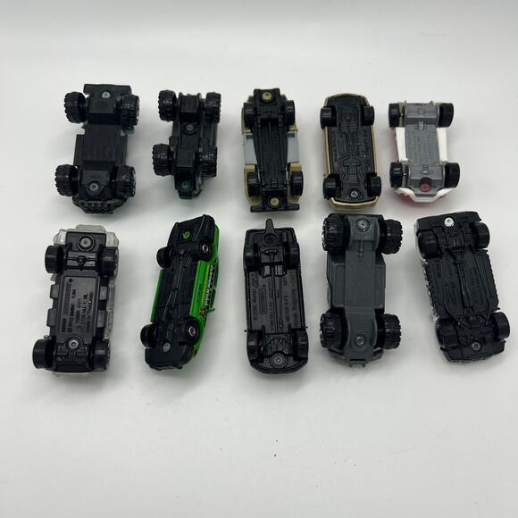 Mixed Assorted Matchbox Diecast Cars Lot Of 10 Truck Taxi Police Race Military - Picture 2 of 4